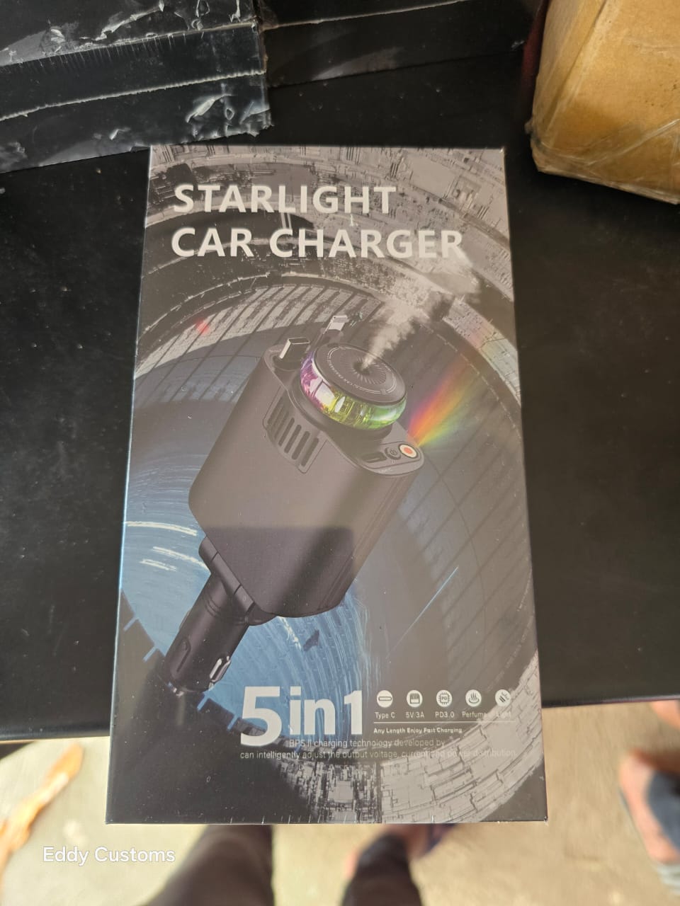 5 In 1 Charger With Starlightdiffuser Main Image.jpeg